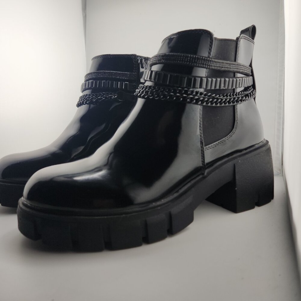 Torrid Black Patent Platform Ankle Boots with Chain Detail - Size 9WW